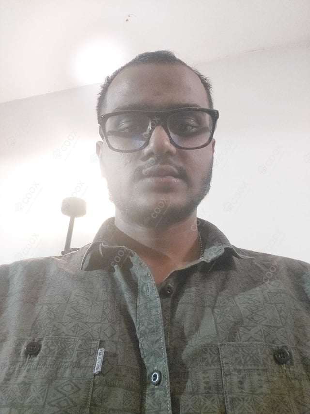 Chef from COOX at bookings. Professional cooks chefs at home