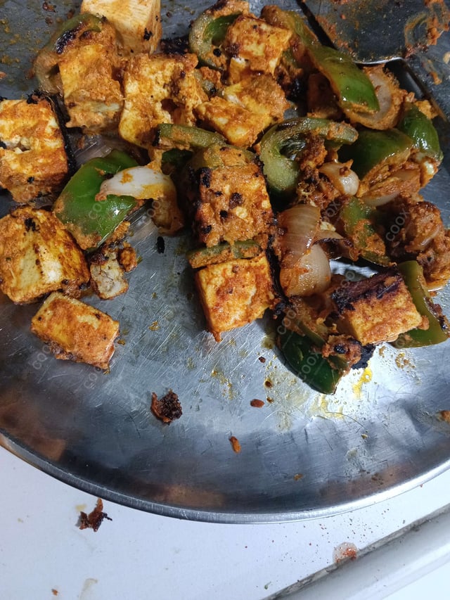 Delicious Paneer Tikka prepared by COOX