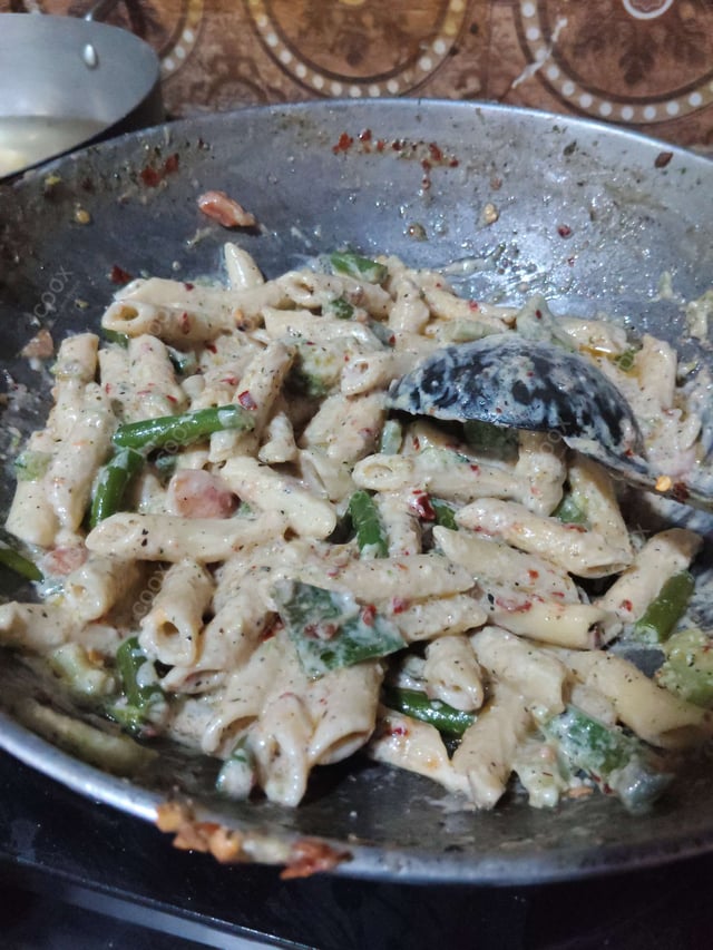 Delicious Pasta in White Sauce prepared by COOX