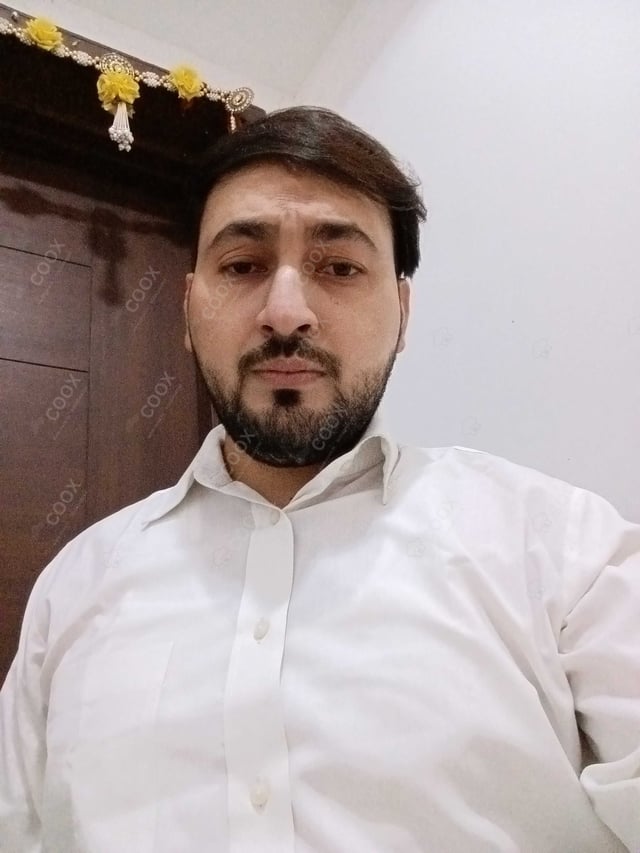 Chef from COOX at bookings. Professional cooks chefs at home