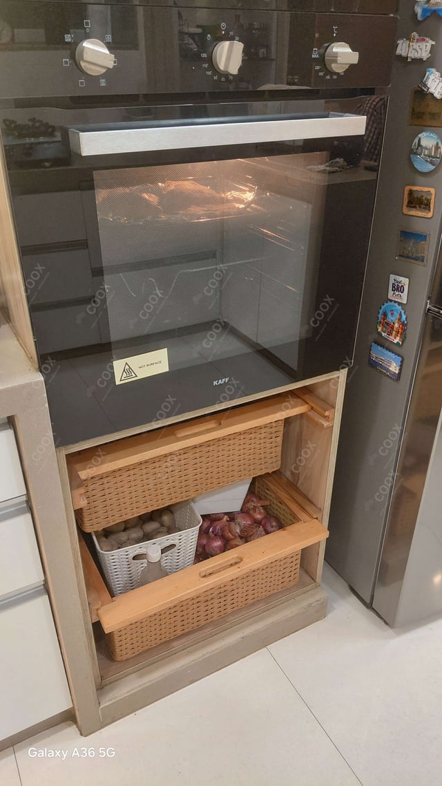 Delicious Naan (Butter / Garlic) prepared by COOX