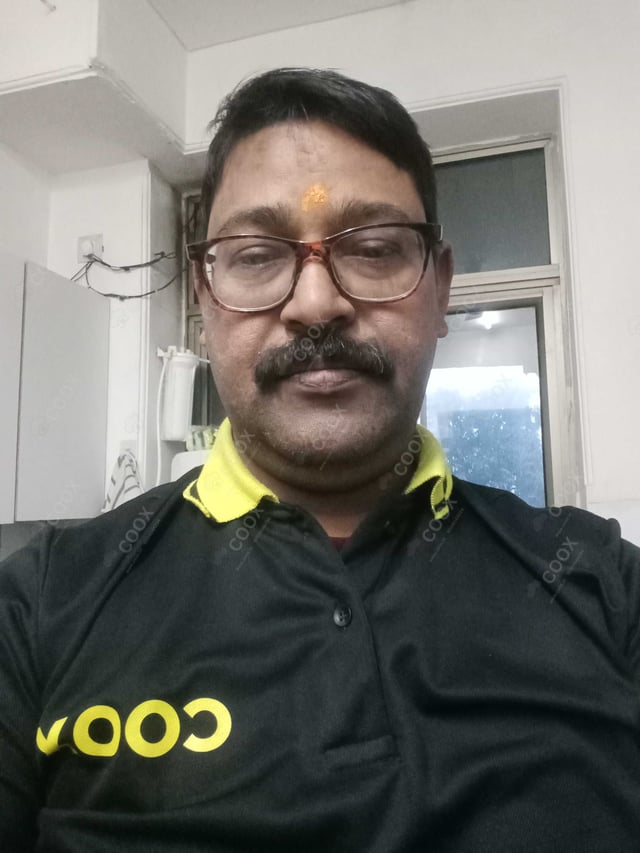 Chef from COOX at bookings. Professional cooks chefs at home