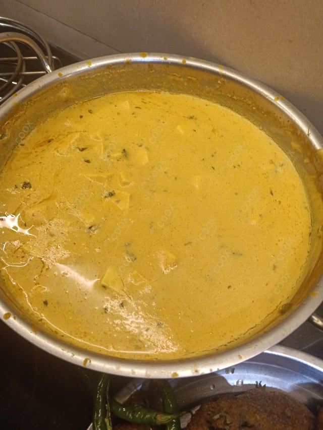 Delicious Shahi Paneer prepared by COOX