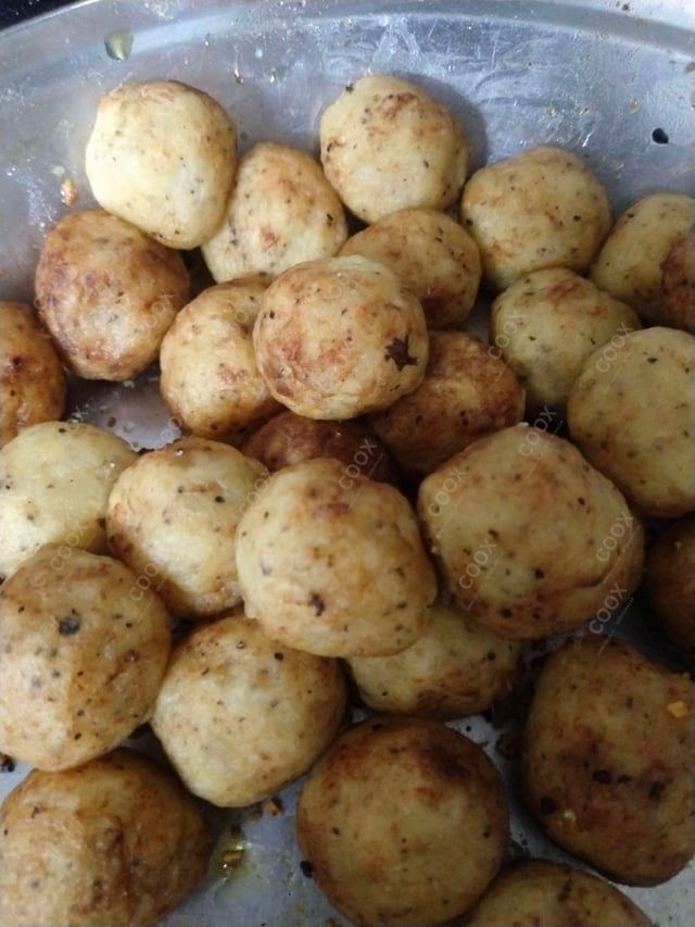 Delicious Mini Veg Burgers prepared by COOX