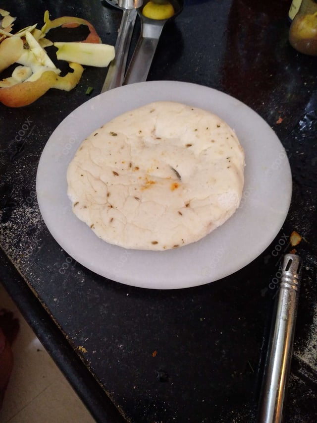 Delicious Matar Kulcha prepared by COOX