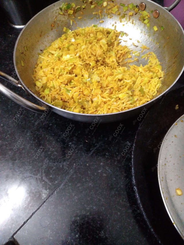 Delicious Aloo Patta Gobhi prepared by COOX