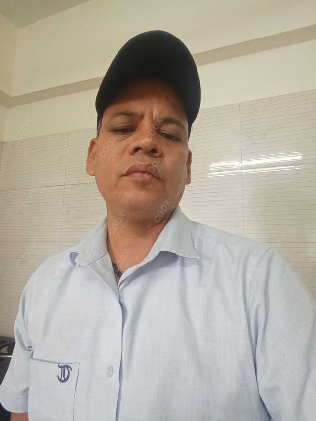 Chef from COOX at bookings. Professional cooks chefs at home