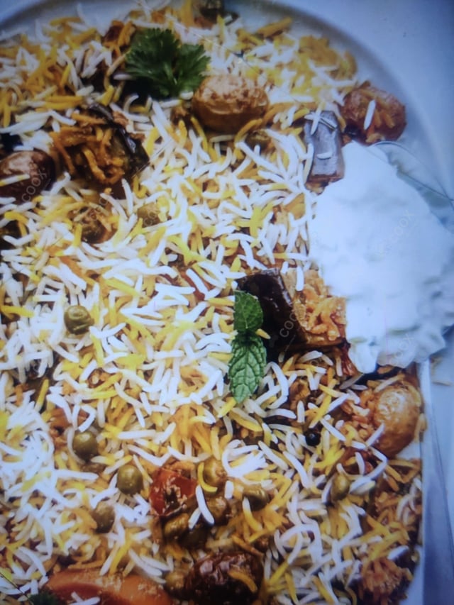 Delicious Veg Biryani prepared by COOX