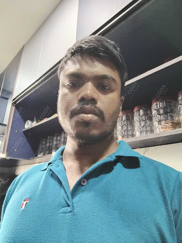 Chef from COOX at bookings. Professional cooks chefs at home