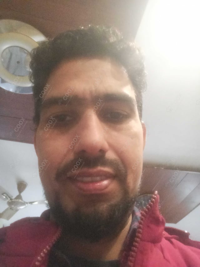 Chef from COOX at bookings. Professional cooks chefs at home