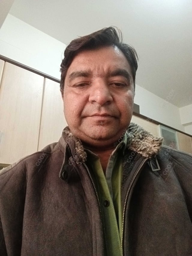 Chef from COOX at bookings. Professional cooks chefs at home