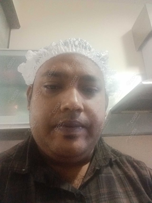 Chef from COOX at bookings. Professional cooks chefs at home