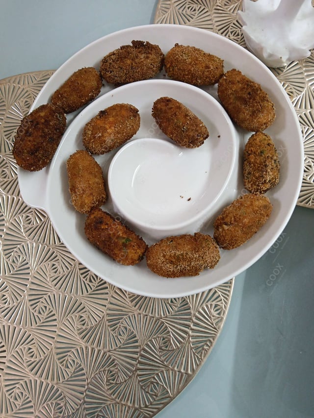 Delicious Veg Cutlets prepared by COOX