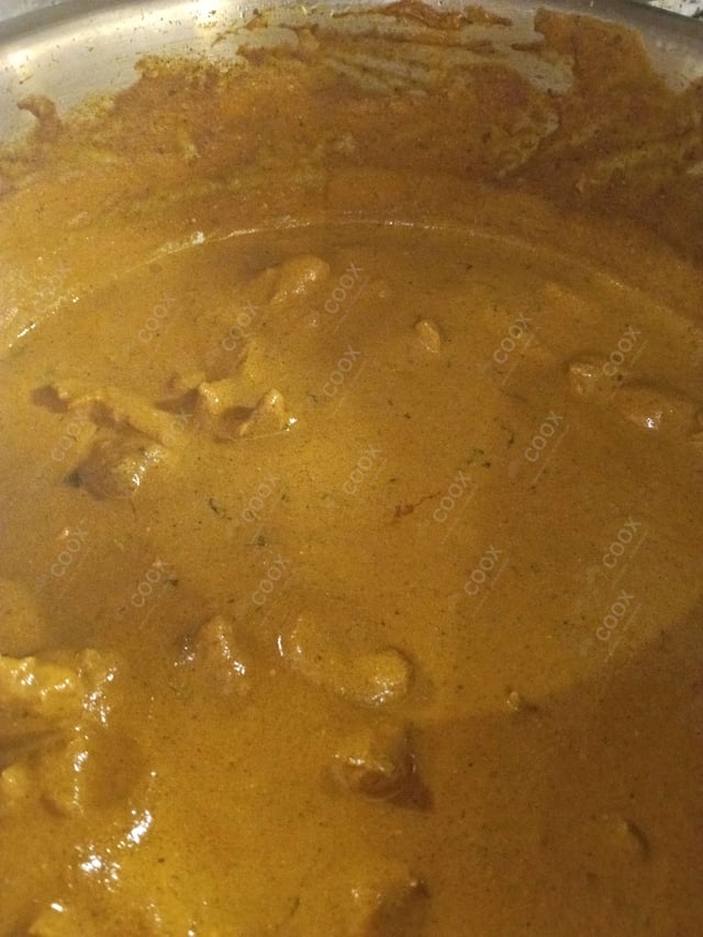 Delicious Butter Chicken prepared by COOX