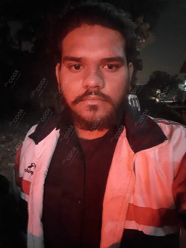 Chef from COOX at bookings. Professional cooks chefs at home