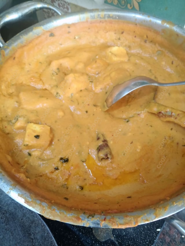 Delicious Shahi Paneer prepared by COOX