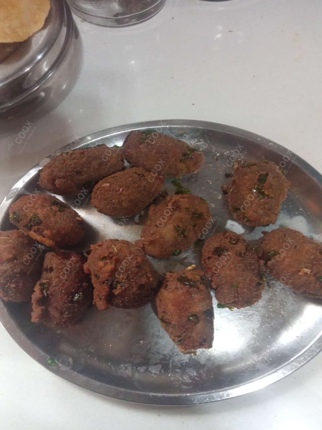 Delicious Veg Cutlets prepared by COOX