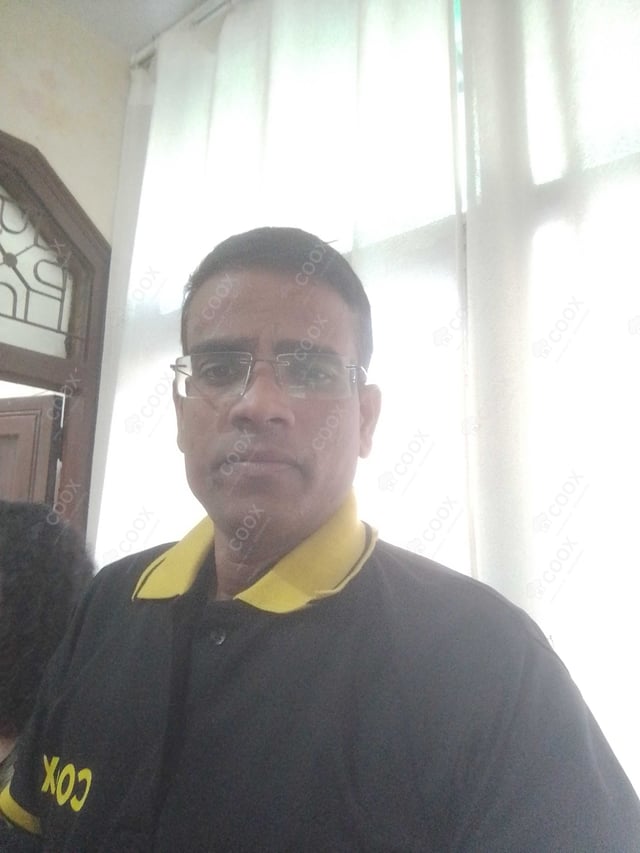 Chef from COOX at bookings. Professional cooks chefs at home