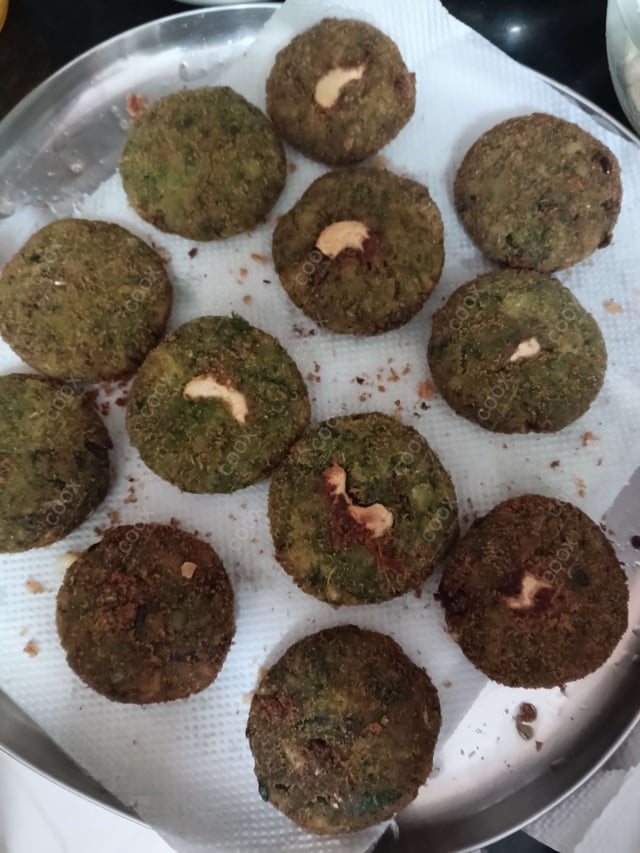 Delicious Hariyali Kebab prepared by COOX