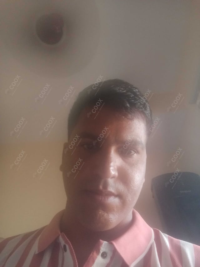 Chef from COOX at bookings. Professional cooks chefs at home