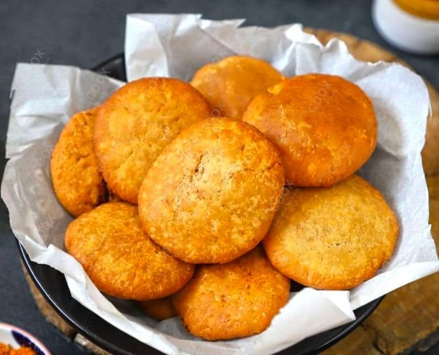 Tasty Kachori cooked by COOX chefs cooks during occasions parties events at home