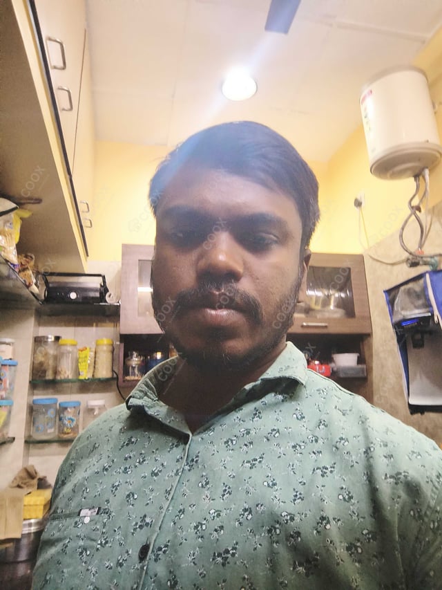 Chef from COOX at bookings. Professional cooks chefs at home