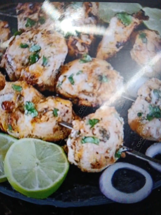Delicious Murgh Malai Tikka prepared by COOX