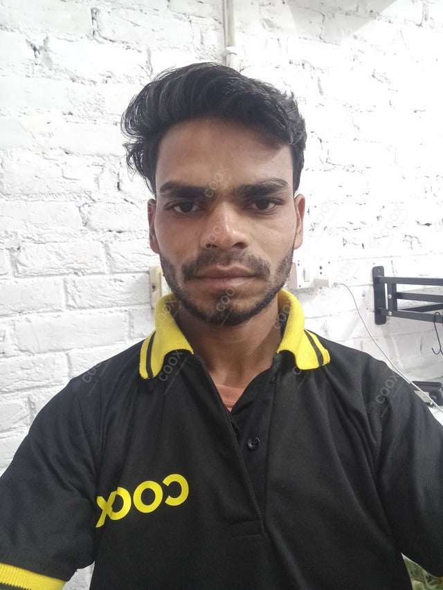 Chef from COOX at bookings. Professional cooks chefs at home