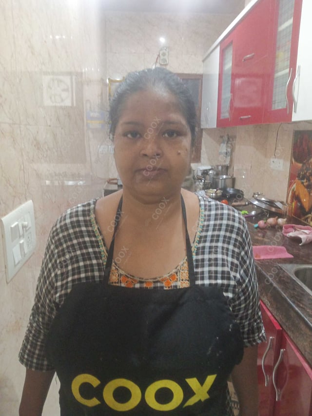 Chef from COOX at bookings. Professional cooks chefs at home