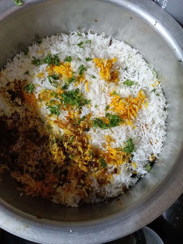Delicious Chicken Biryani prepared by COOX