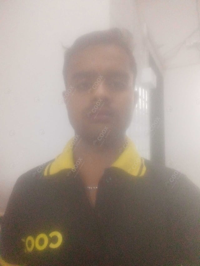 Chef from COOX at bookings. Professional cooks chefs at home