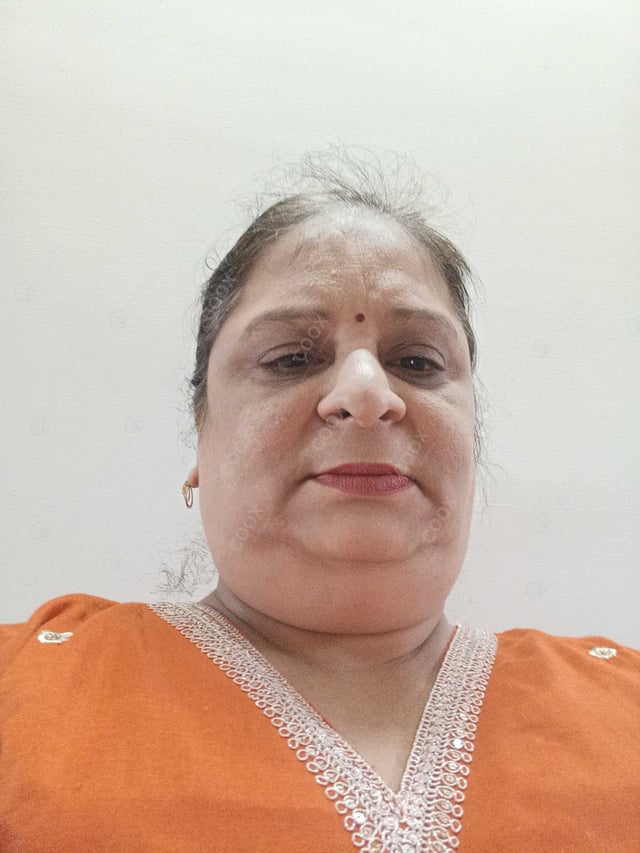 Chef from COOX at bookings. Professional cooks chefs at home