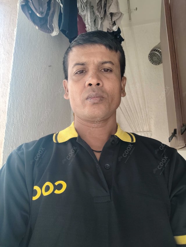 Chef from COOX at bookings. Professional cooks chefs at home