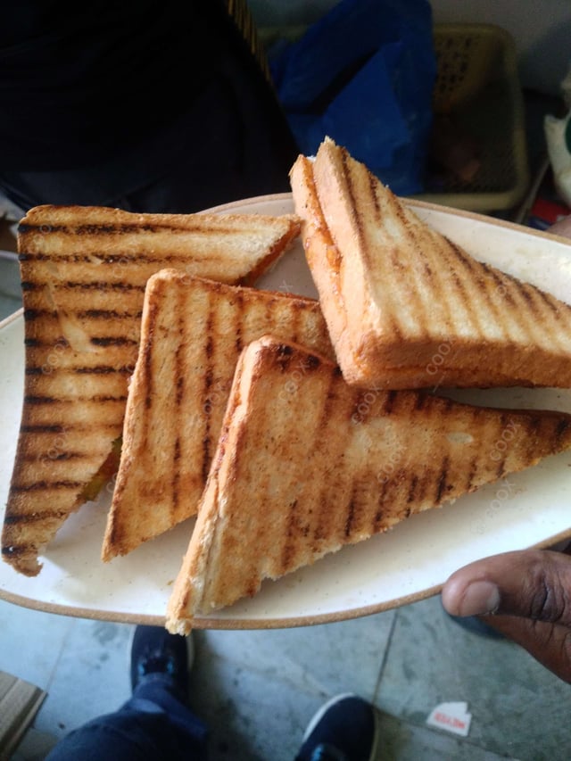 Delicious Sandwich prepared by COOX