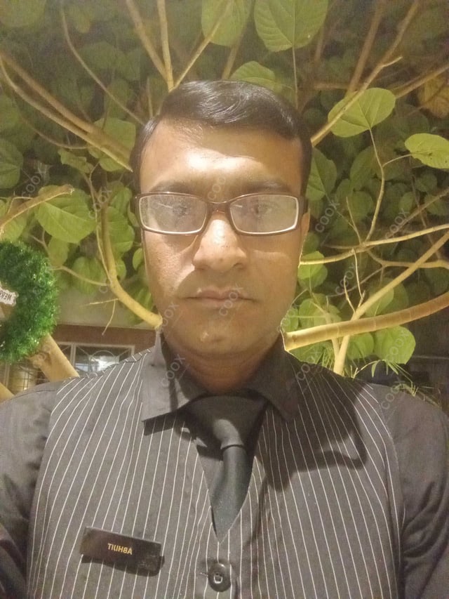 Chef from COOX at bookings. Professional cooks chefs at home