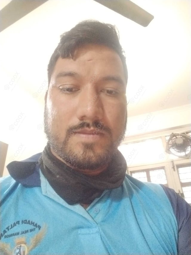 Chef from COOX at bookings. Professional cooks chefs at home