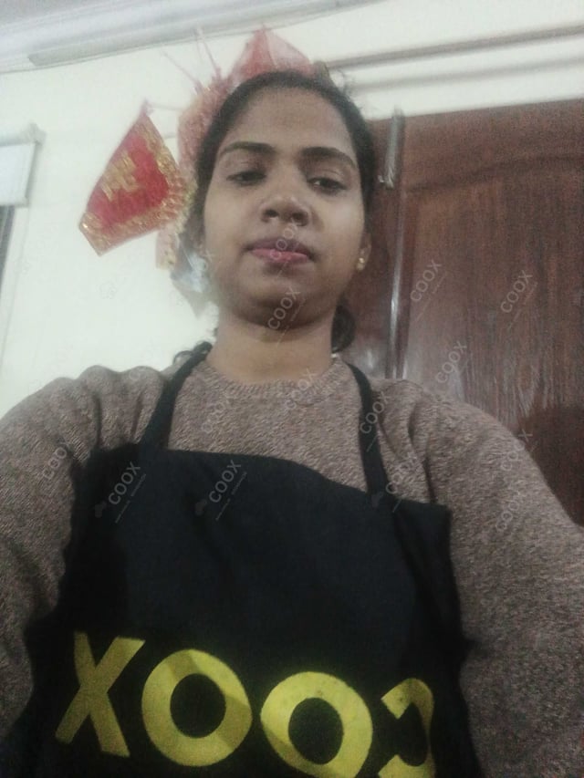 Chef from COOX at bookings. Professional cooks chefs at home