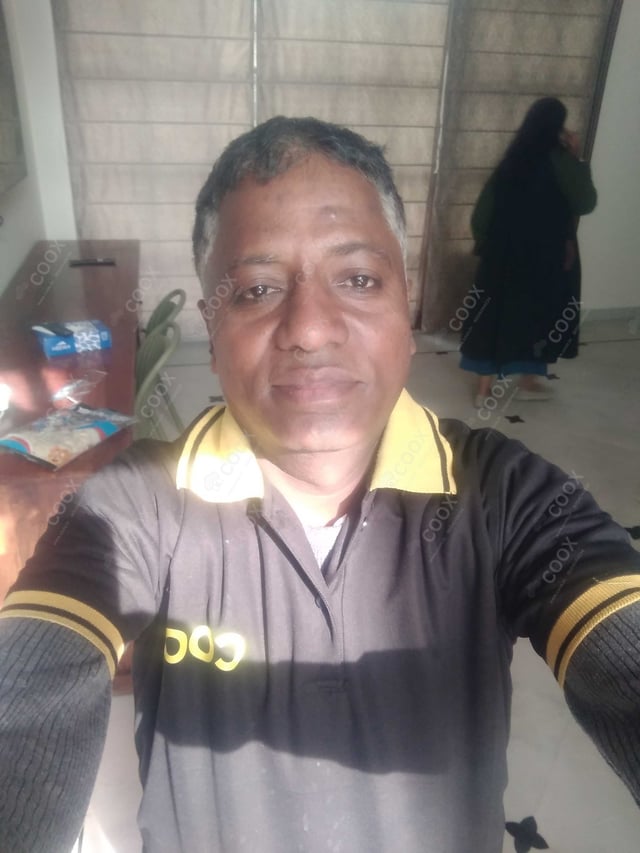 Chef from COOX at bookings. Professional cooks chefs at home