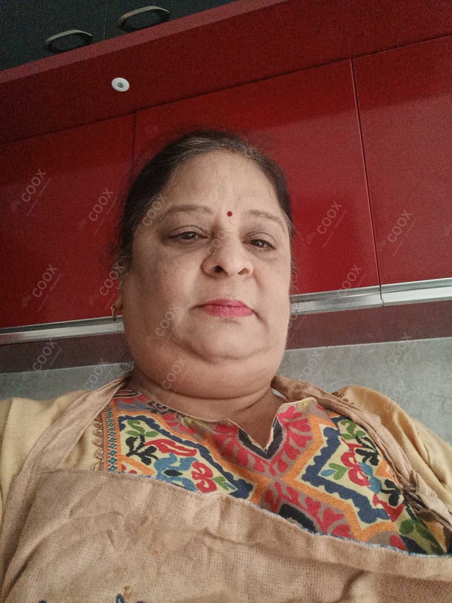 Chef from COOX at bookings. Professional cooks chefs at home