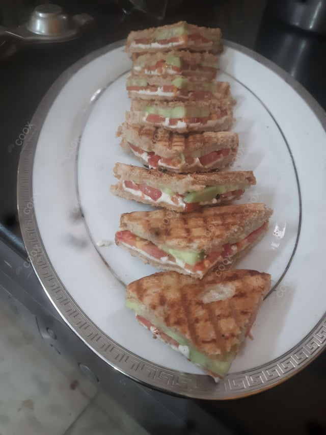 Delicious Sandwich prepared by COOX
