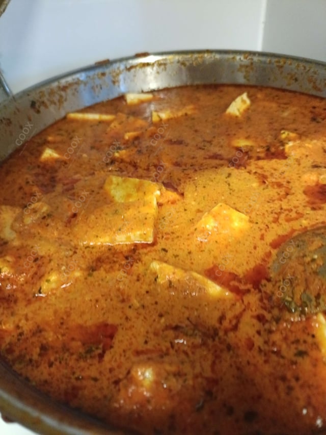 Delicious Paneer Lababdar prepared by COOX