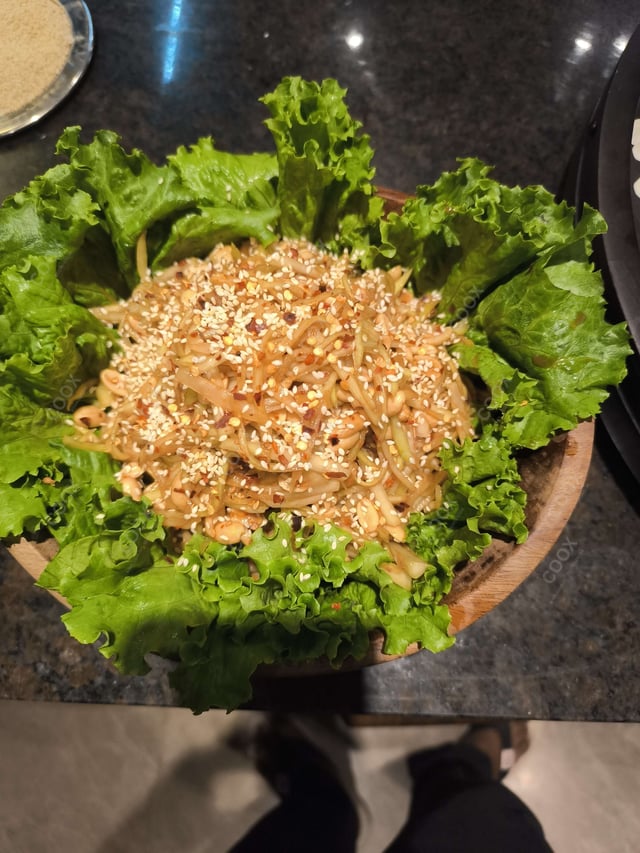 Delicious Papaya Salad prepared by COOX