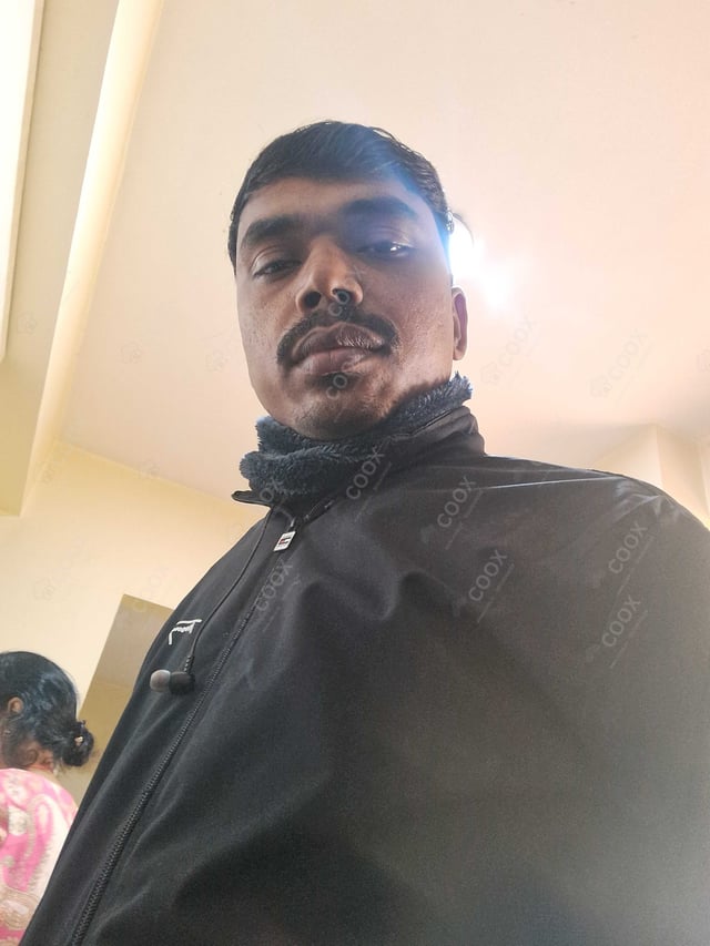 Chef from COOX at bookings. Professional cooks chefs at home