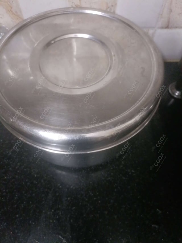 Delicious Veg Hakka Noodles prepared by COOX