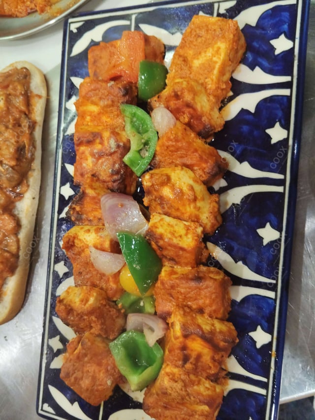 Delicious Paneer Tikka prepared by COOX