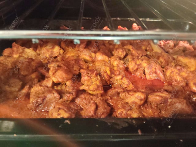 Delicious Chicken Tikka prepared by COOX
