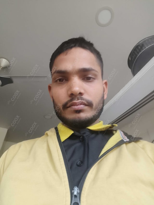 Chef from COOX at bookings. Professional cooks chefs at home