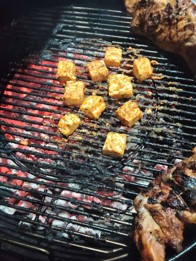 Delicious Paneer Tikka prepared by COOX