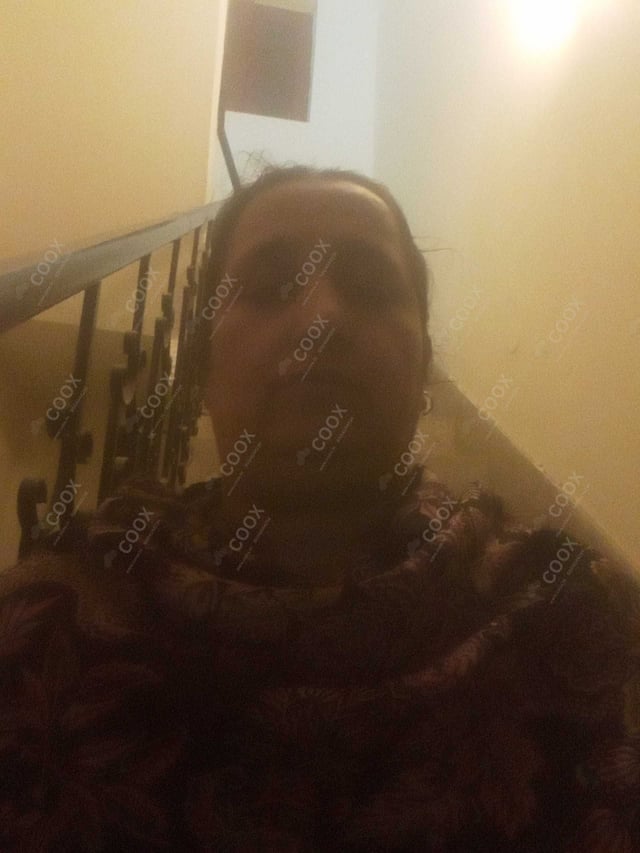 Chef from COOX at bookings. Professional cooks chefs at home