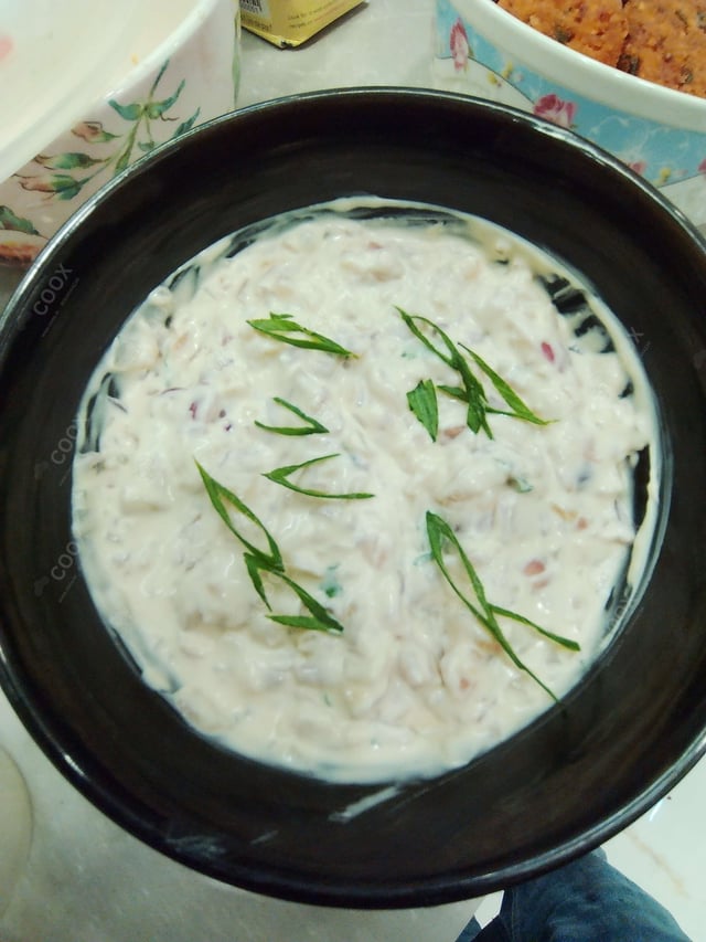 Tasty French Onion Dip cooked by COOX chefs cooks during occasions parties events at home